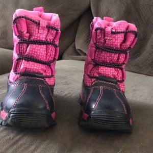 OshKosh Snow boots